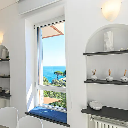 Iflat Punta San Martino Daire Arenzano