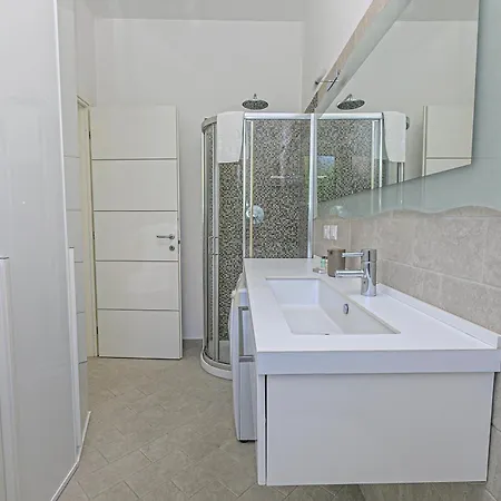 Daire Iflat Punta San Martino *